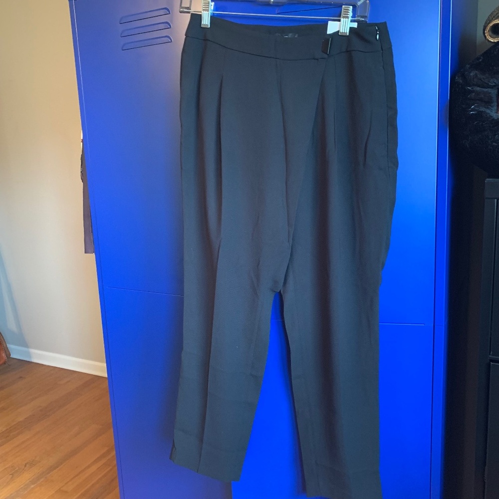 WHBM black harem like work pants women’s size 6